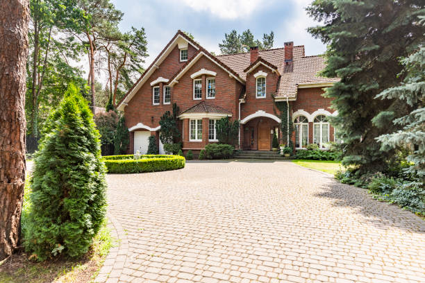 Best Interlocking Driveway Pavers  in Hannibal, MO